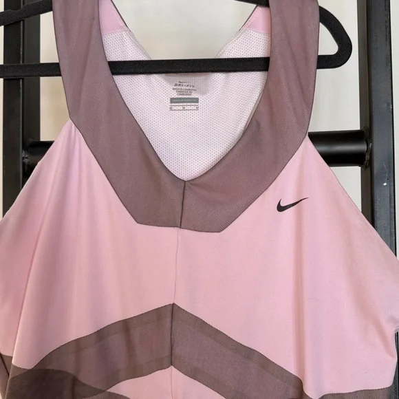 Nike tennis dress designed for Maria Sharapova size M - Picture 8 of 14